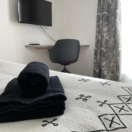 Ma Pierre A L'edifice, Face A La Cite Vue Sublime, Avec Terrasse Apartman *